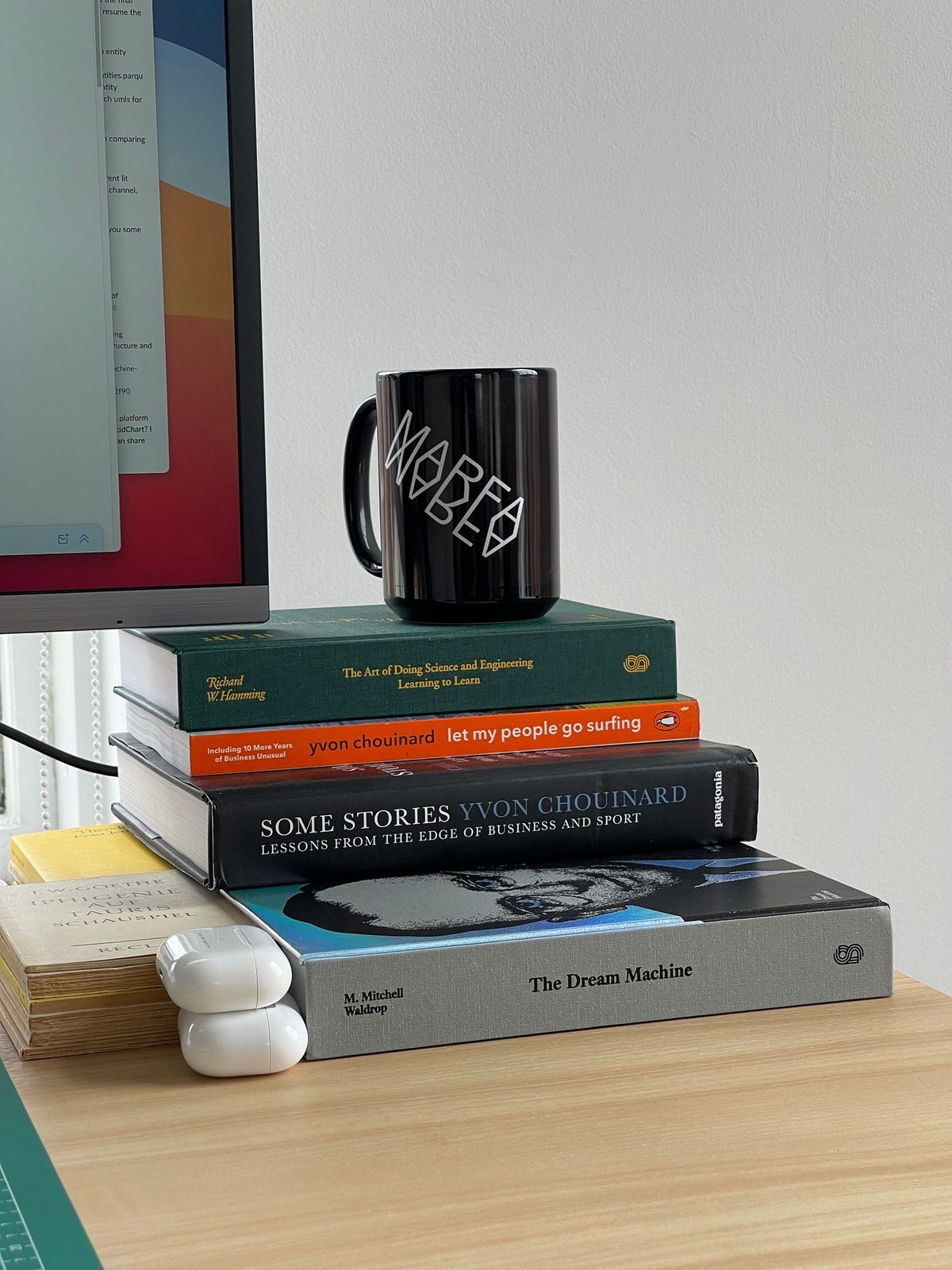 Will Manidis's workspace — photo 3