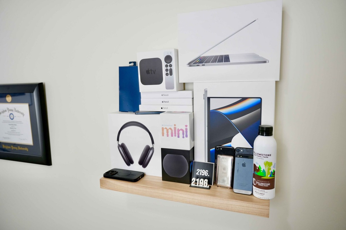 Austin Blake's workspace — photo 10