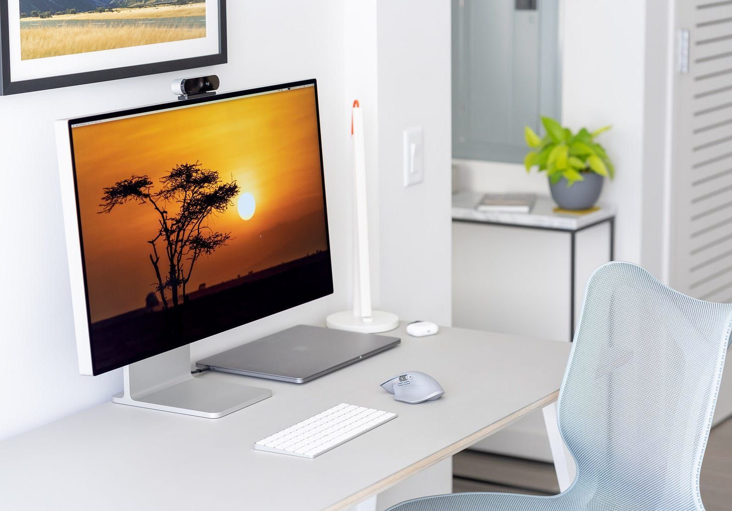 Paul Stamatiou's workspace