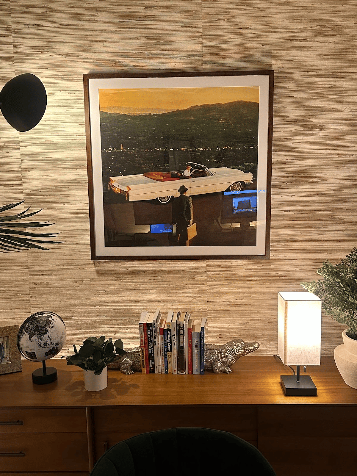 Neville Medhora's workspace — photo 7