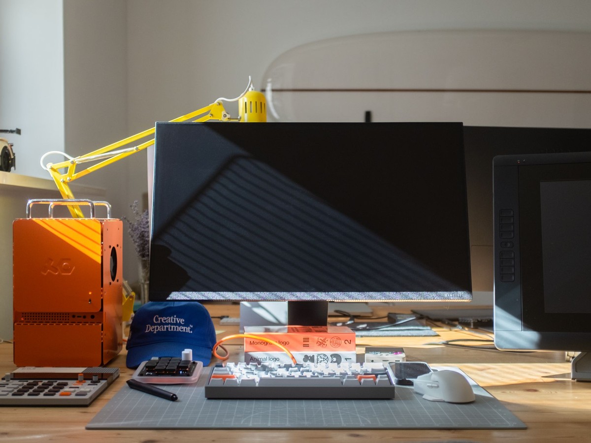Arek Kajda's workspace — photo 2