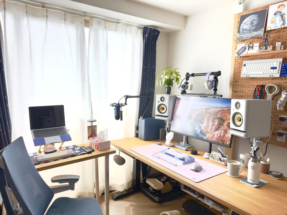 Sval Itsutora's workspace — photo 2