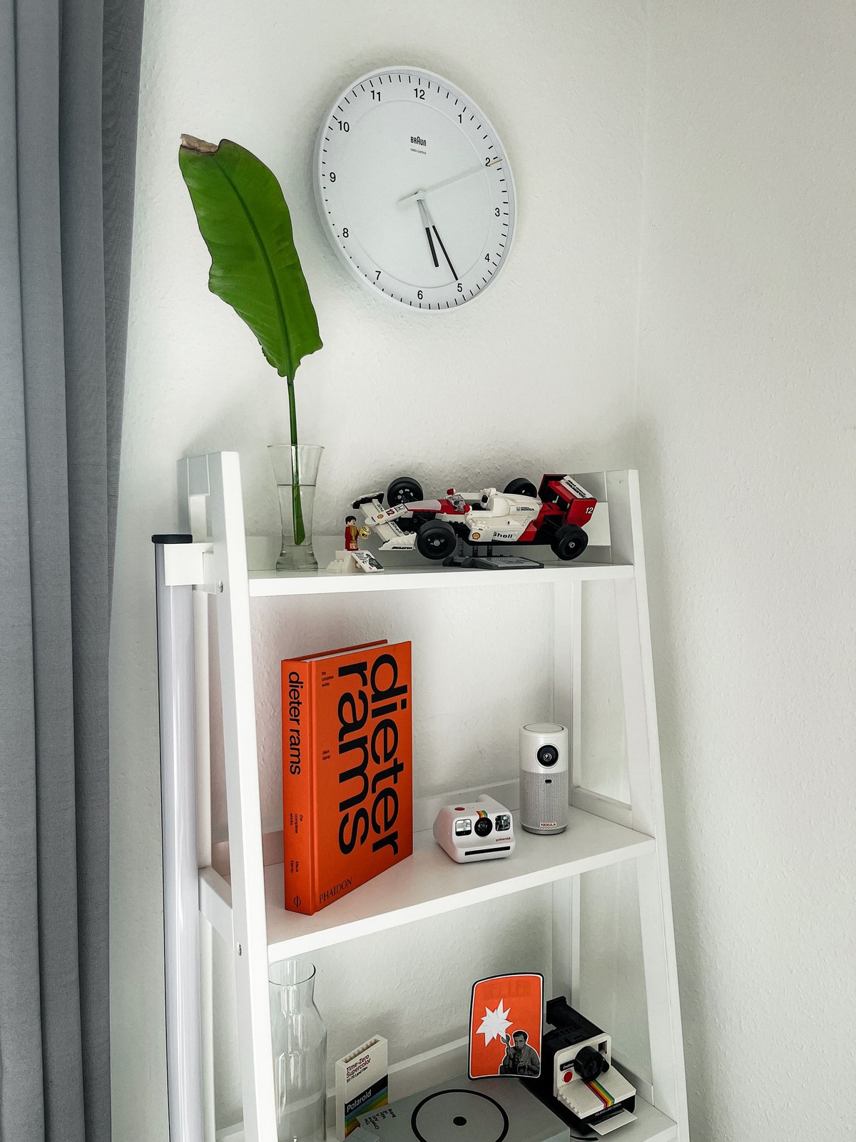 Leo Keller's workspace — photo 7