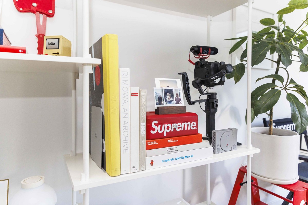 Dinesh Dave's workspace — photo 5