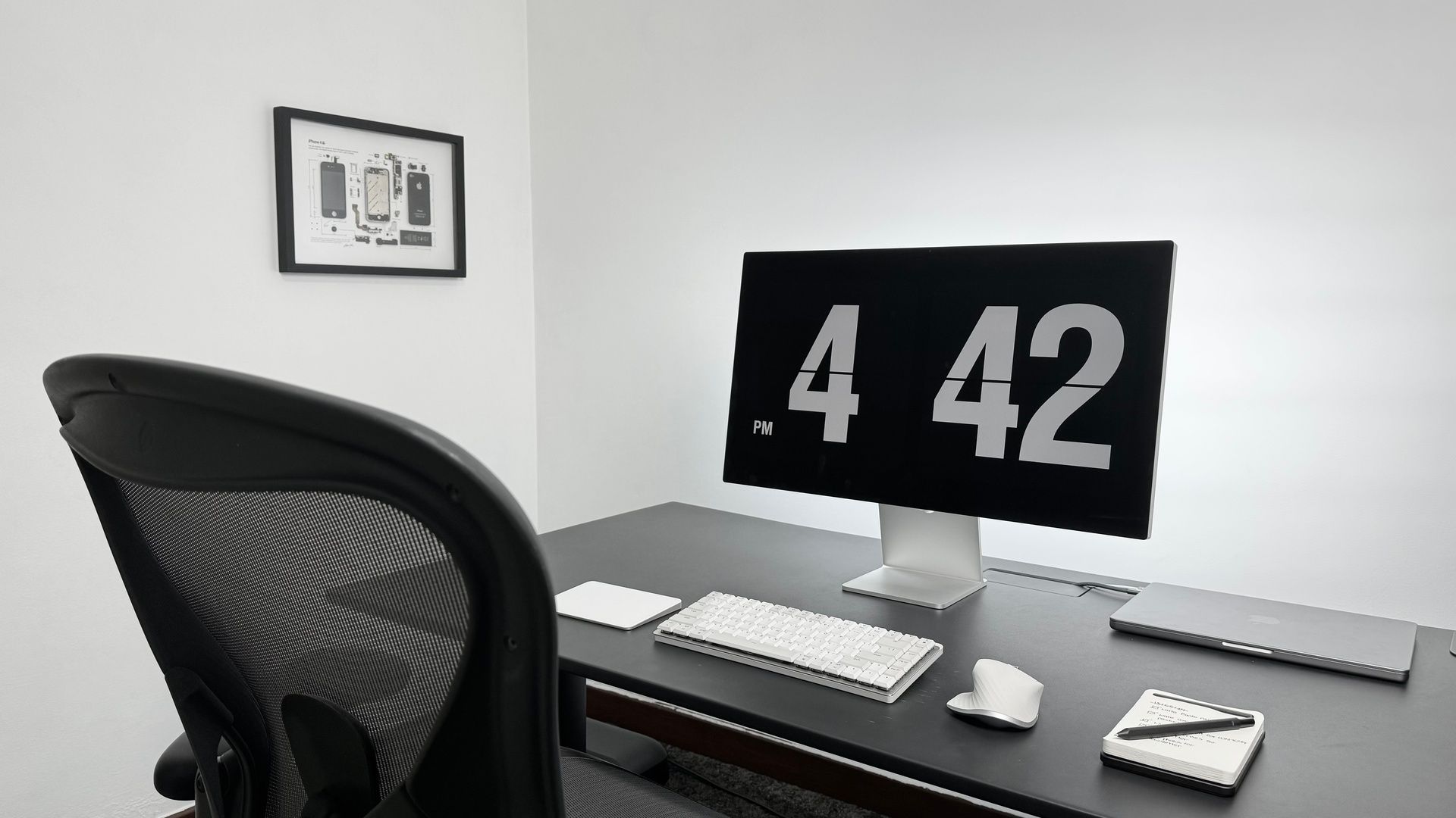 Easlo's workspace