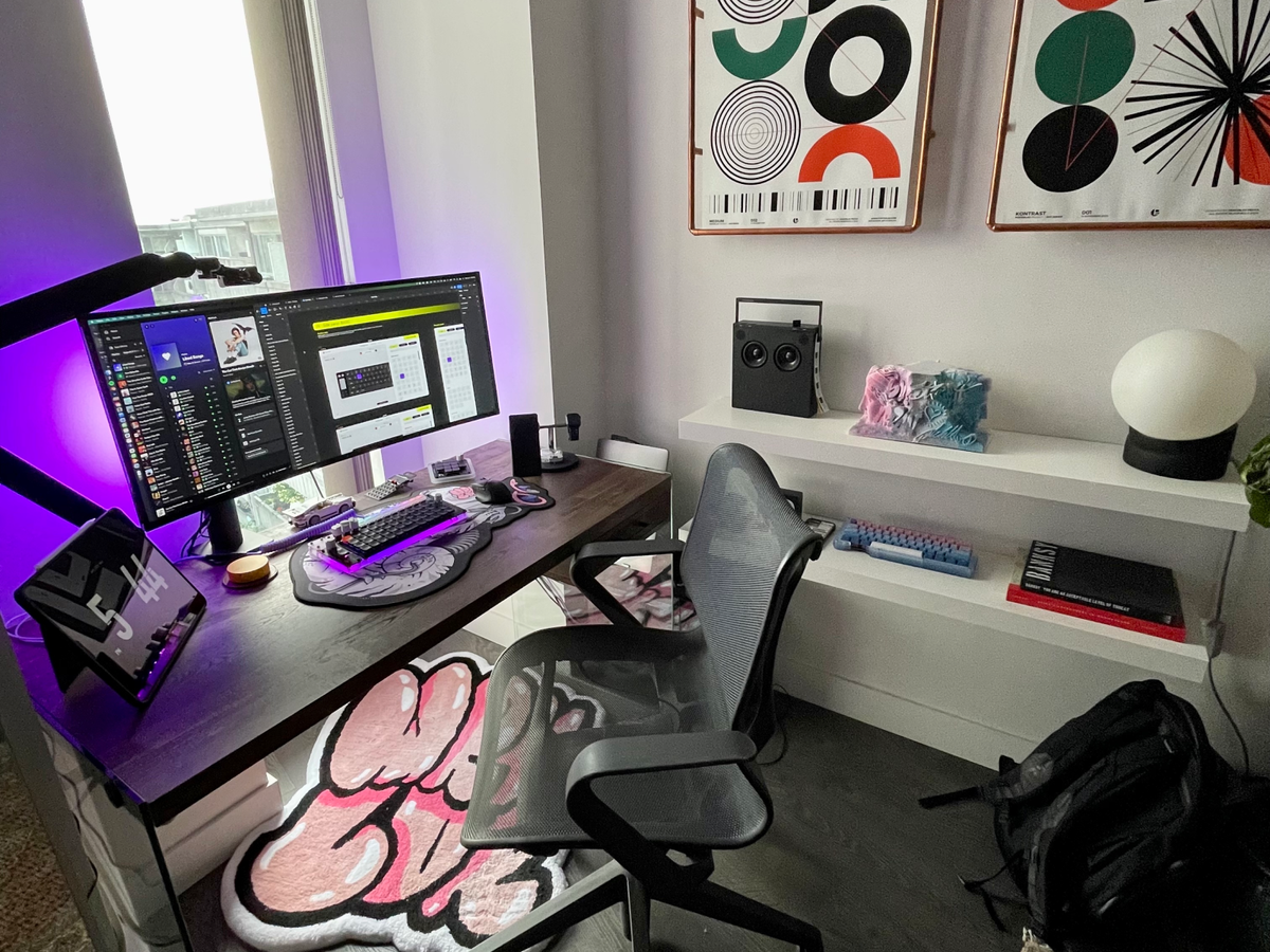 Michael Di Genova's workspace