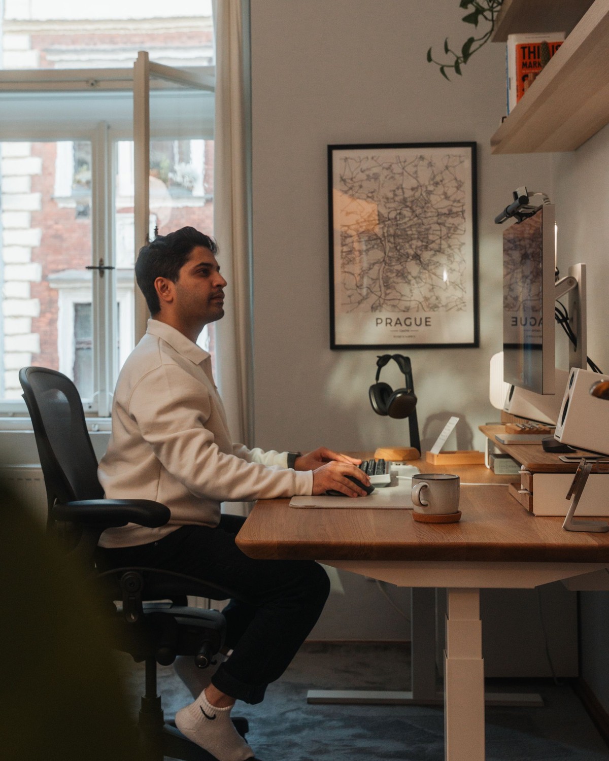 Faizur Rehman's workspace — photo 12