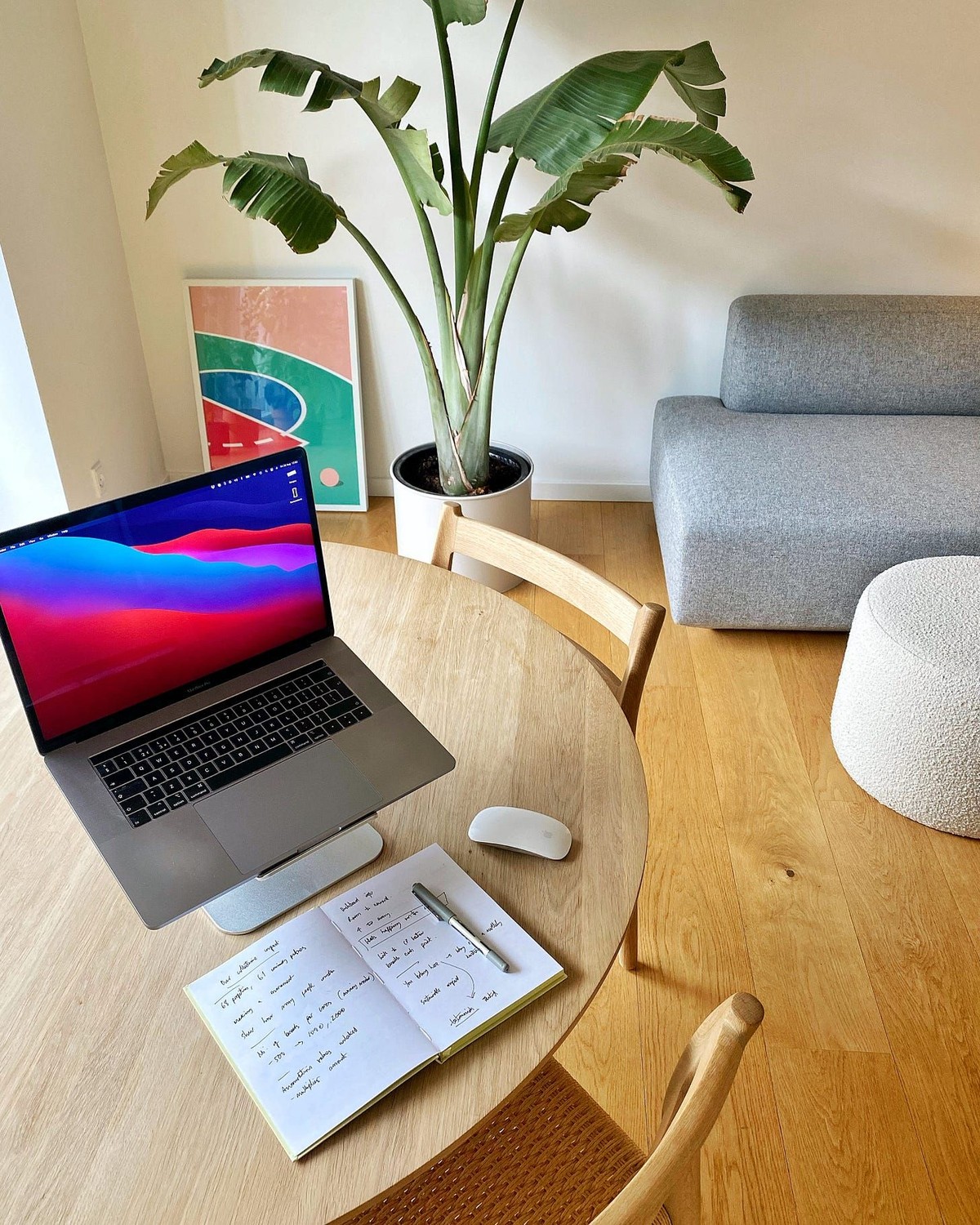 Bryn Taylor's workspace — photo 3