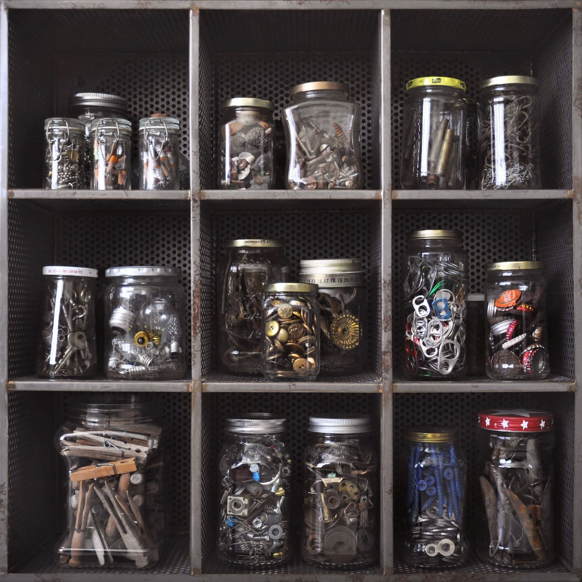 Nick Levesque's workspace — photo 5