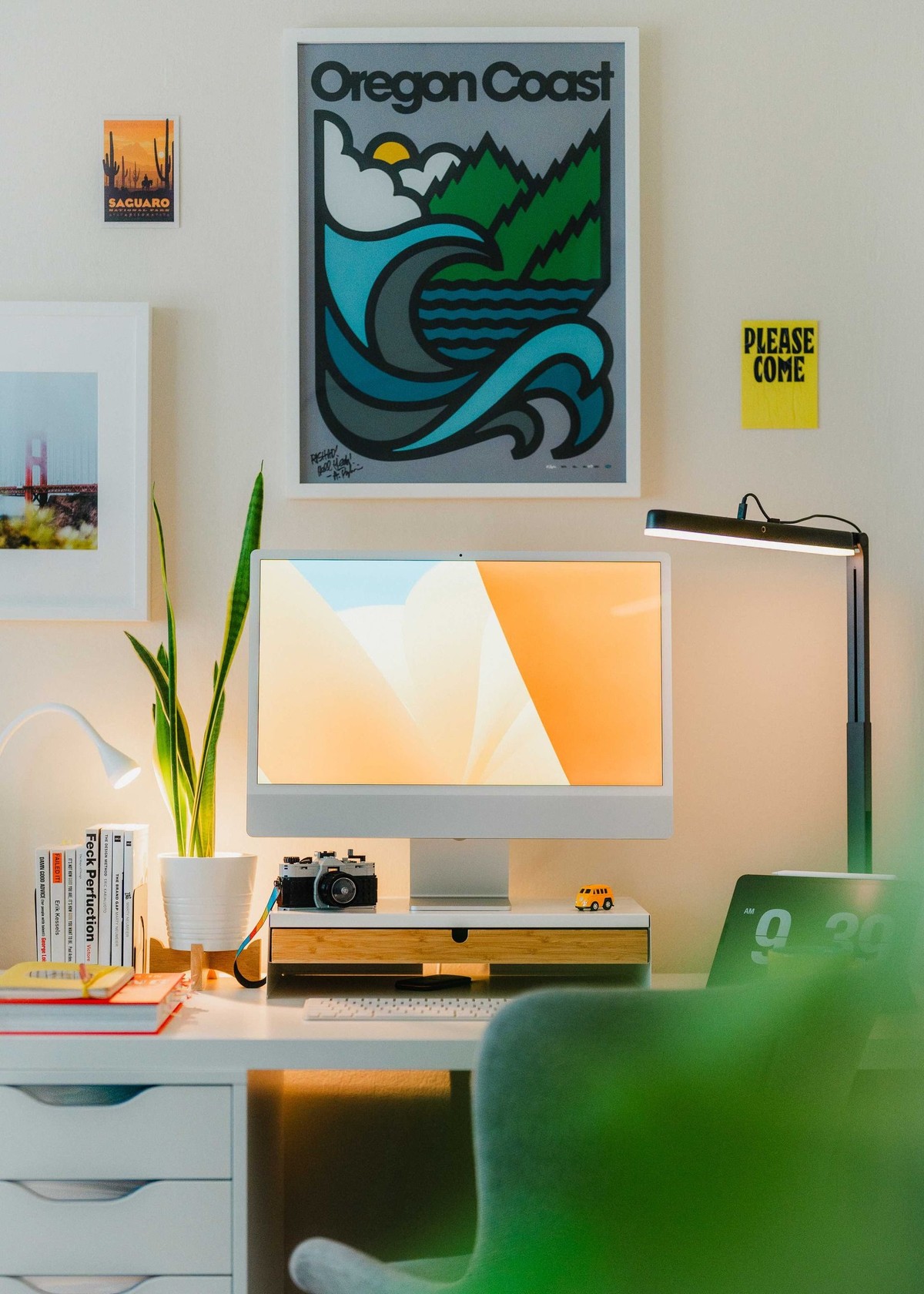 Rishad Amarkhel's workspace — photo 2