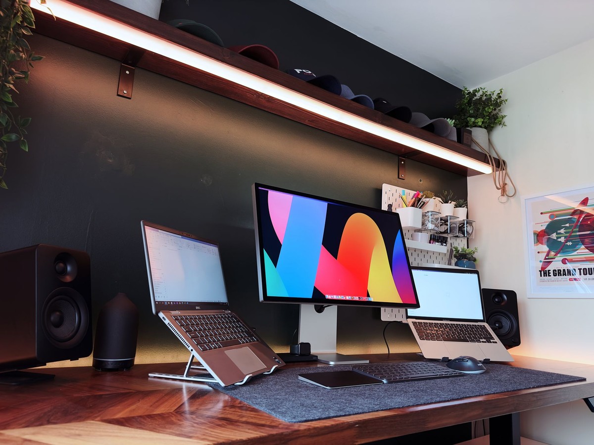 Hardeep Nagra's workspace — photo 2