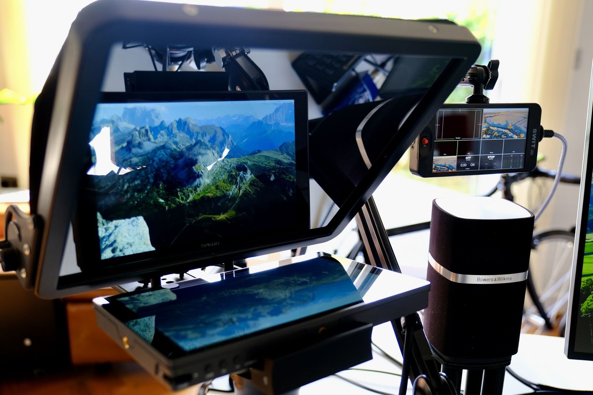 Mark Phillips's workspace — photo 3