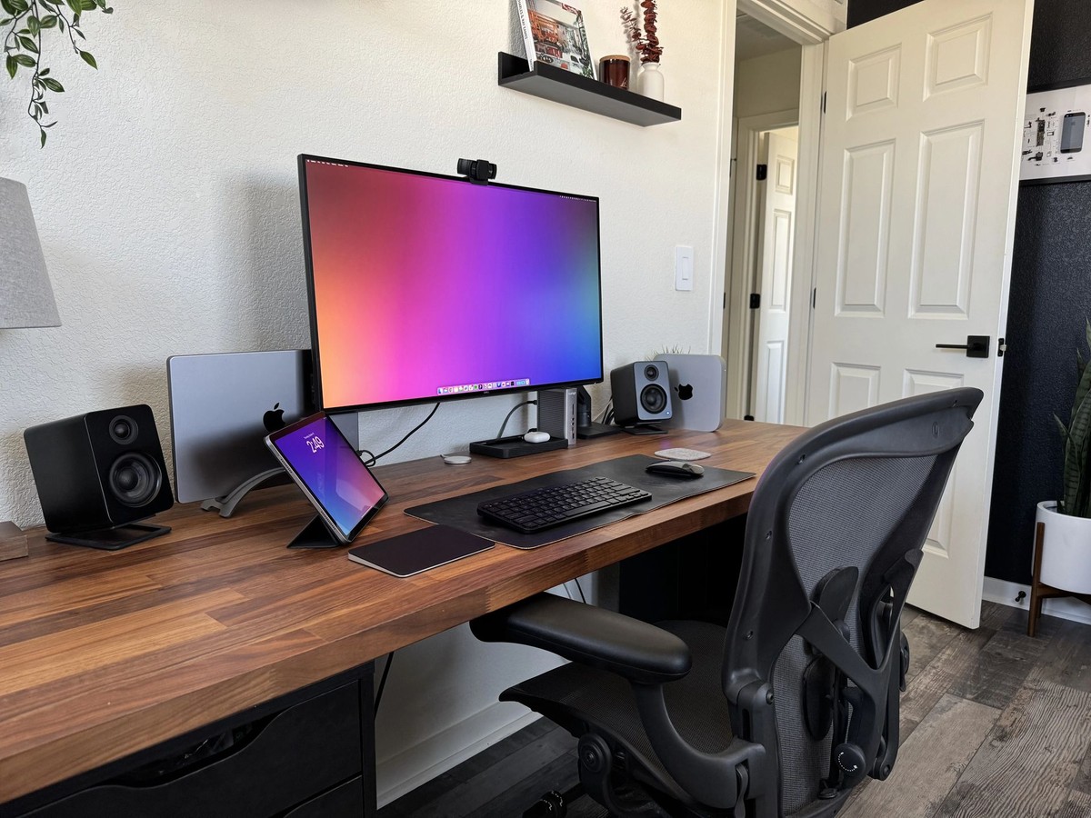Connor Murphy's workspace — photo 3