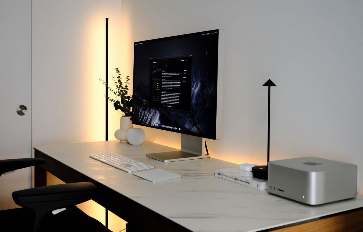 Thiago Costa's workspace