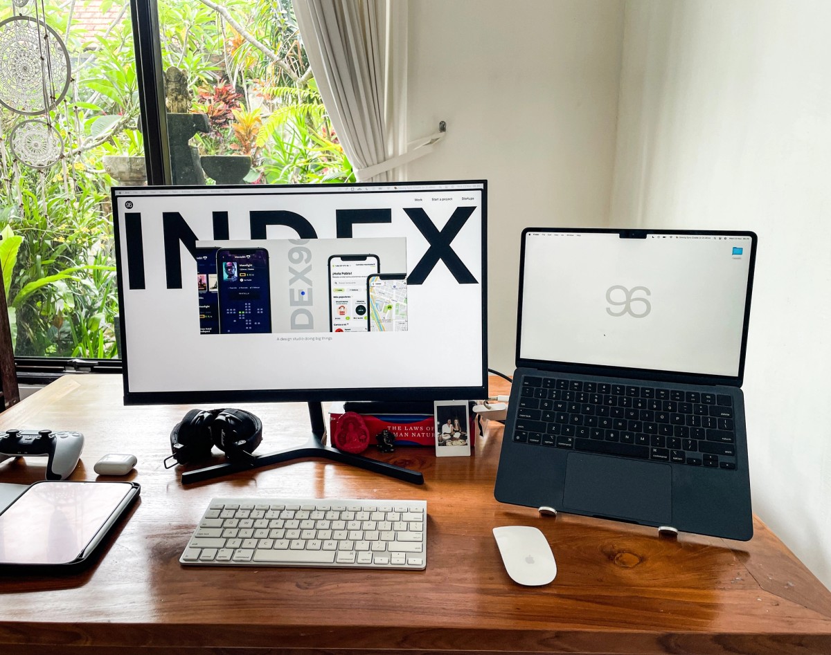 Miguel Rengifo's workspace — photo 2