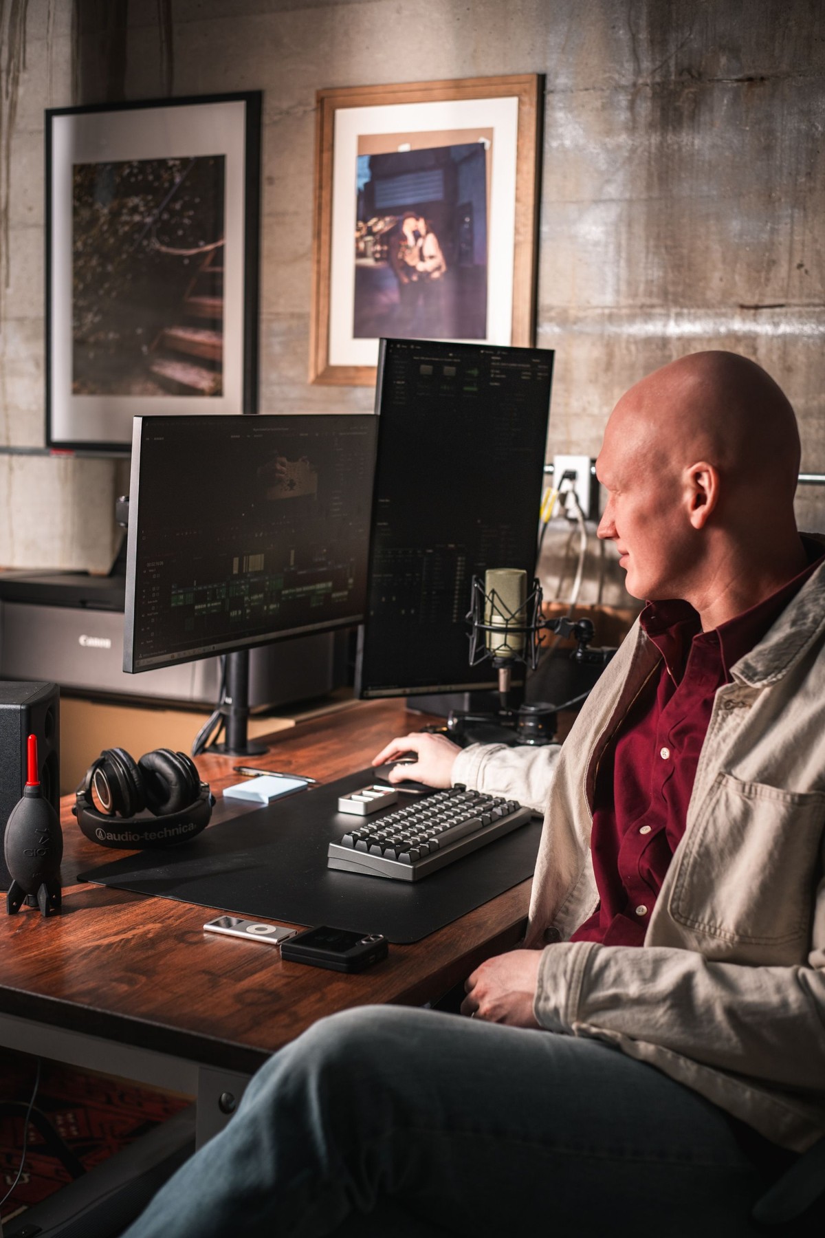 Matt Fitzgerald's workspace — photo 7