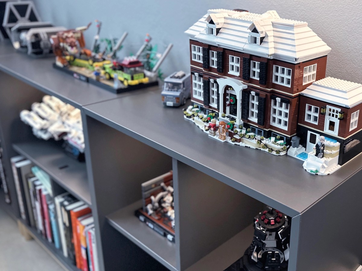Jose Munoz's workspace — photo 5