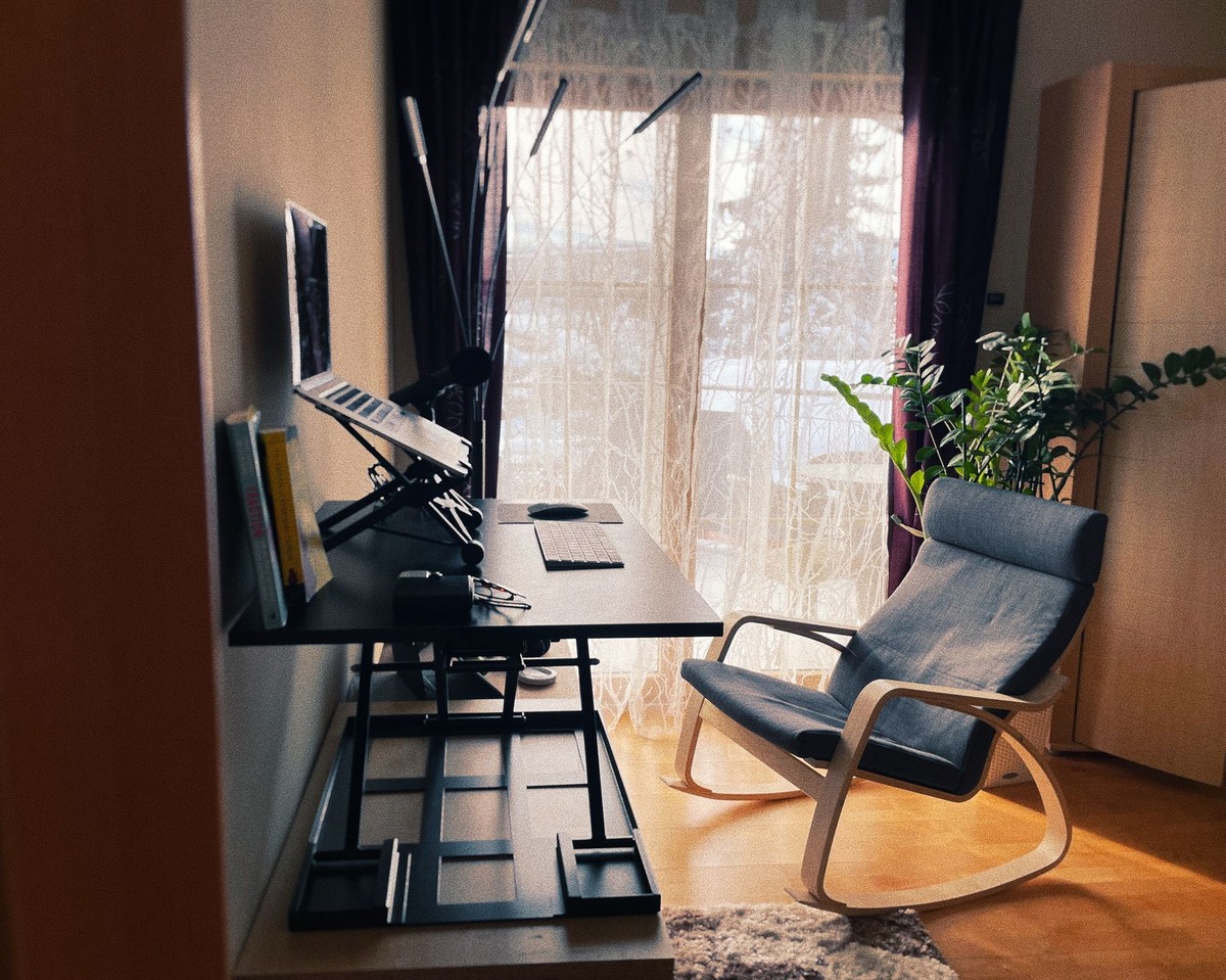 Dominik Sobe's workspace — photo 3
