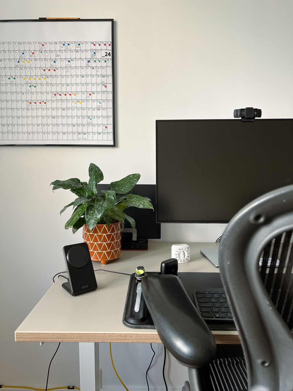 Kamil Poturalski's workspace — photo 5