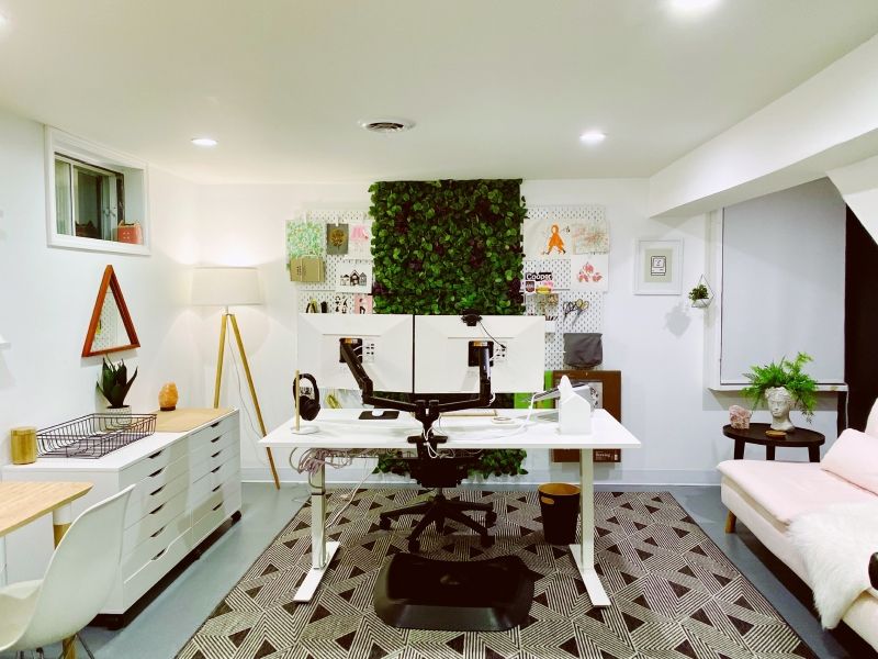 Katy DeCorah's workspace