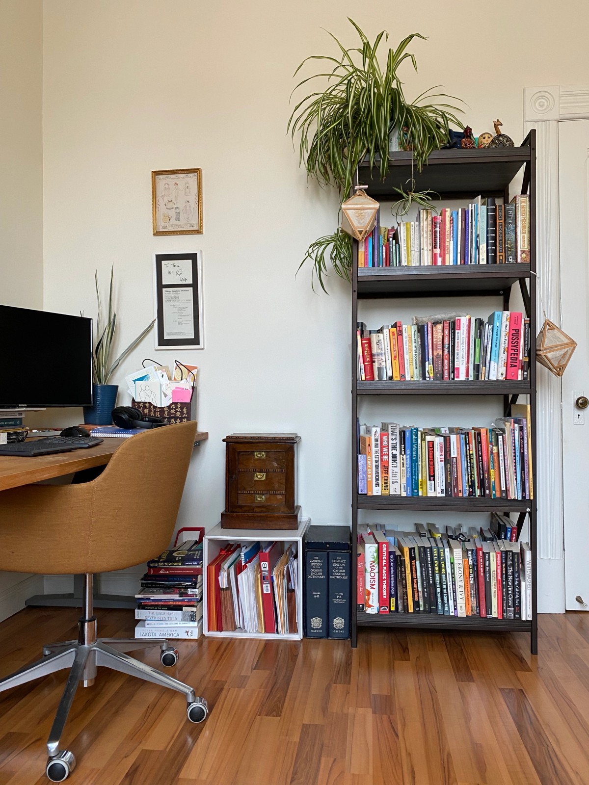 Tessa Brown's workspace — photo 3