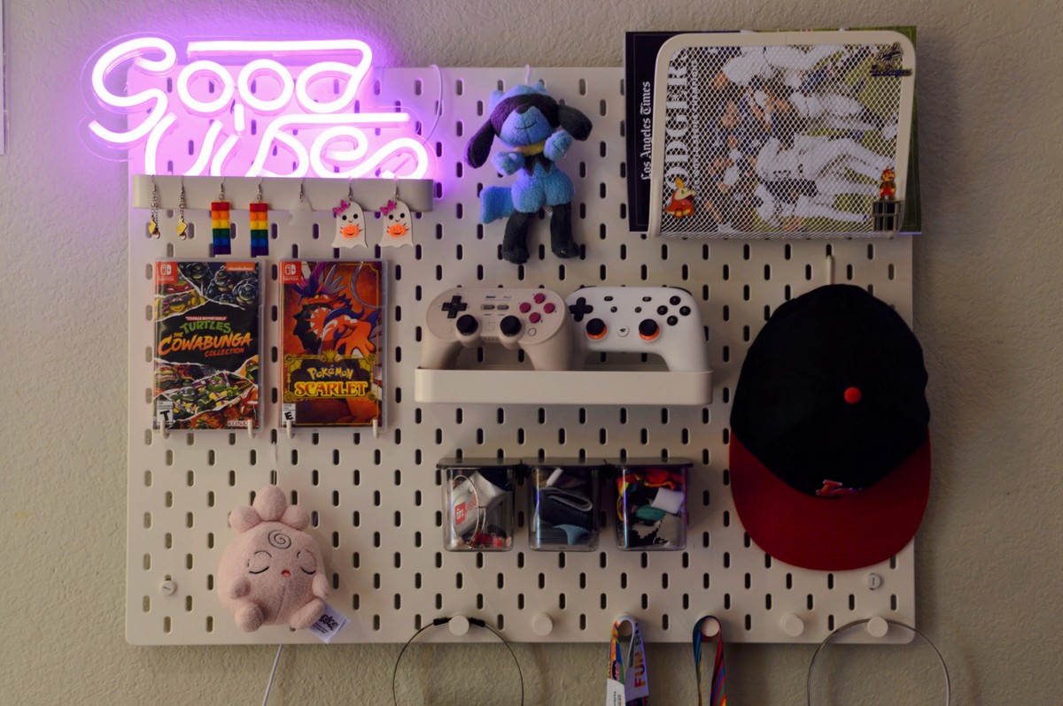 Joseph España's workspace — photo 8