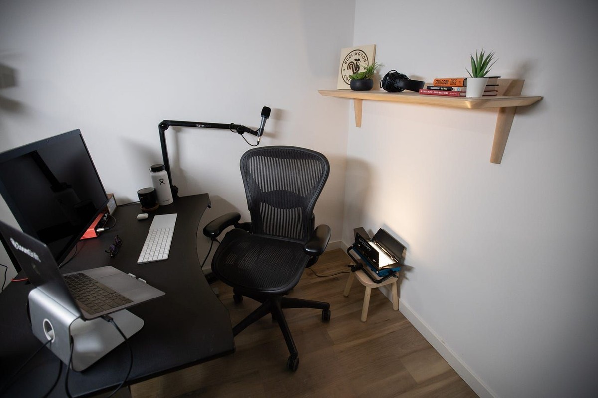 Jon Hainstock's workspace