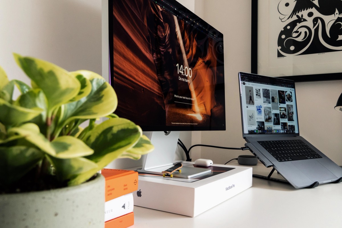 Aaron Marquez's workspace — photo 2