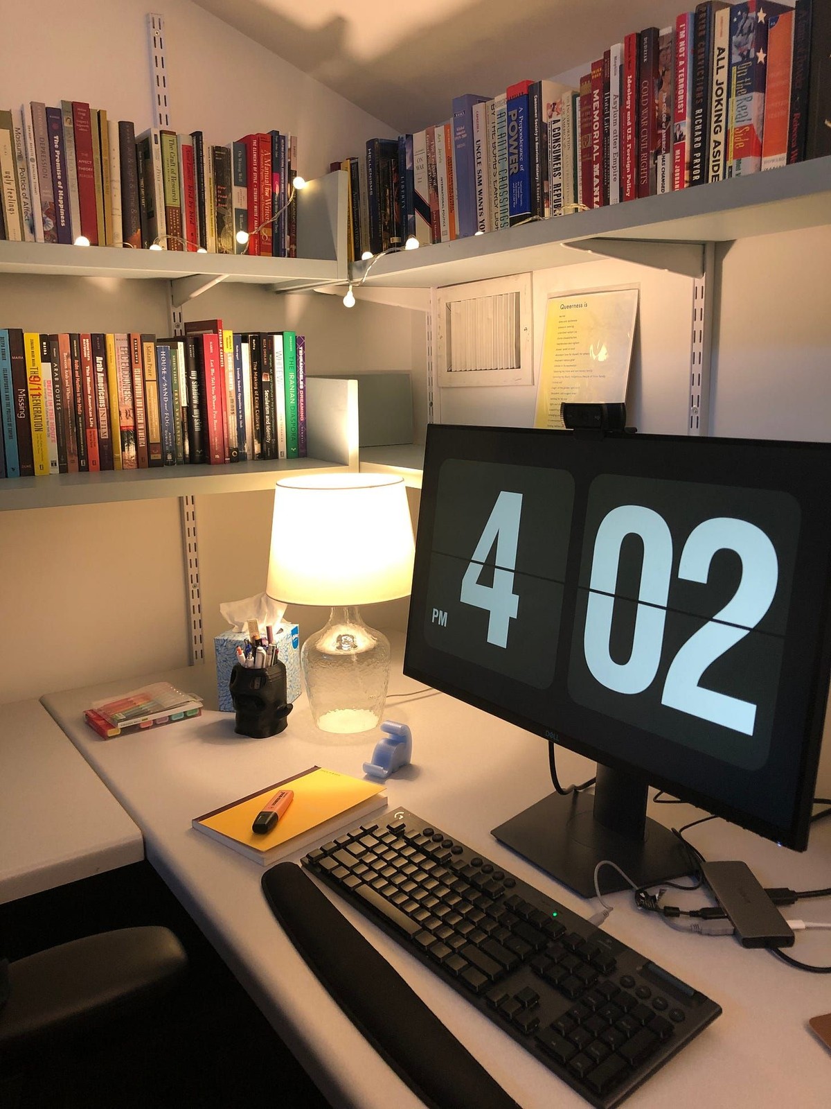 Ida Yalzadeh's workspace — photo 2