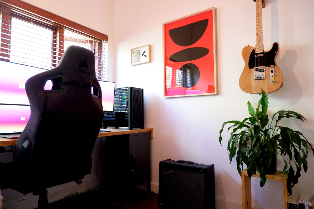 Japes Fawcett's workspace — photo 5