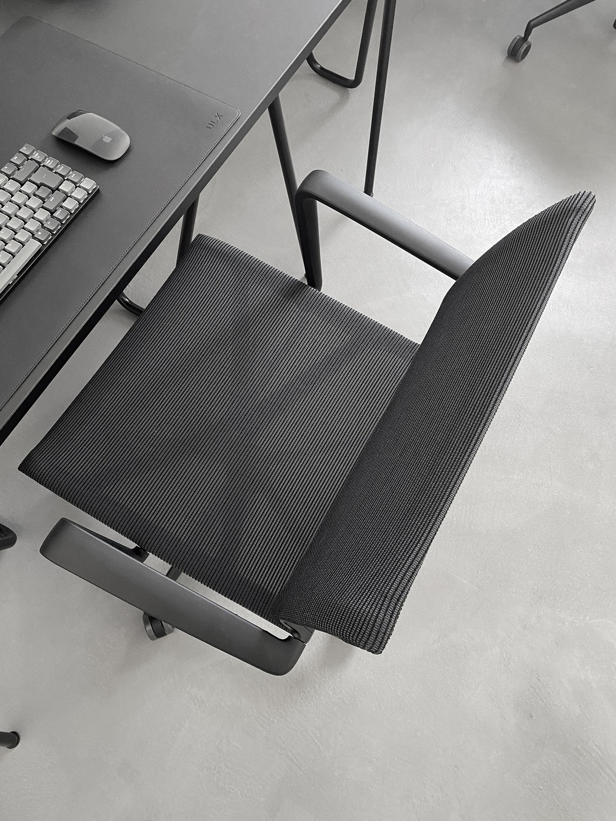 Carl Barenbrug's workspace — photo 4