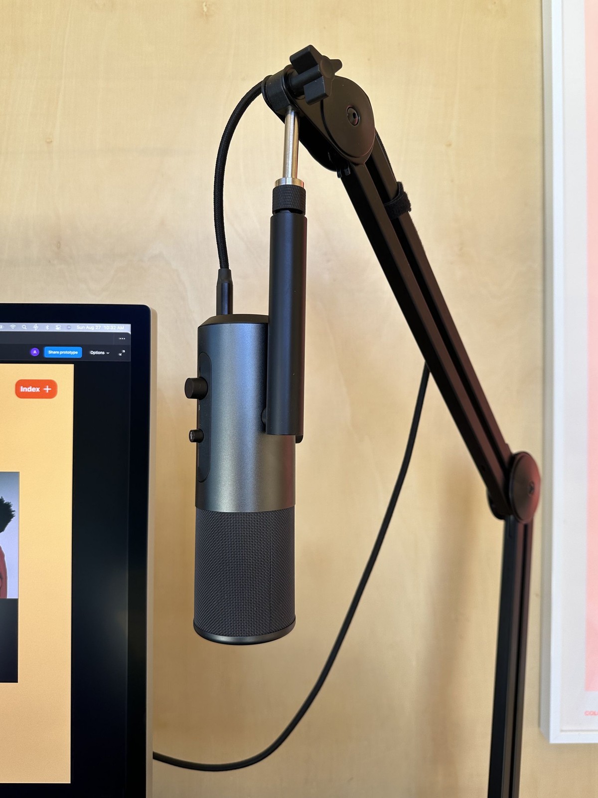 Aaron Poe's workspace — photo 9