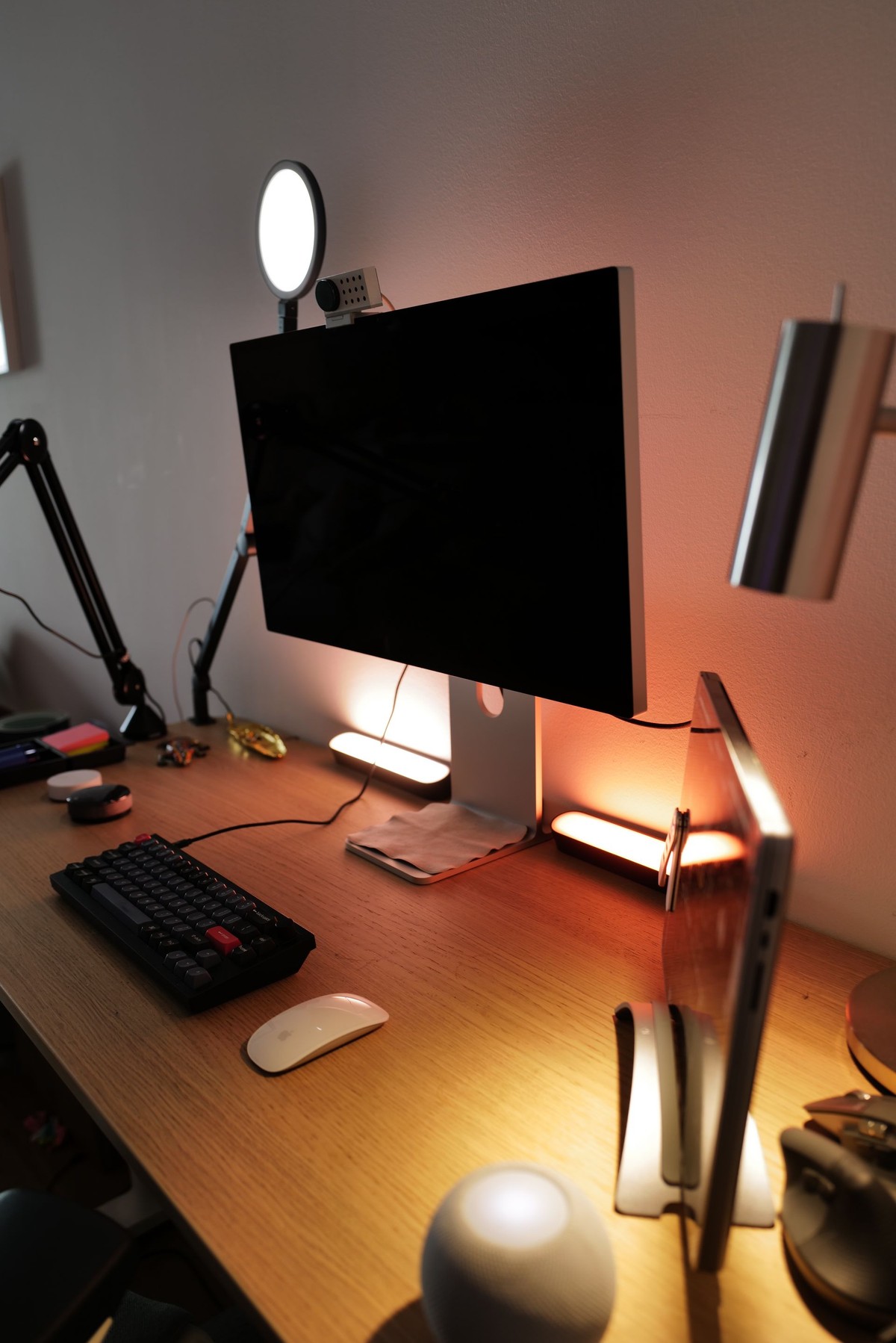 Raffaele Vitale's workspace — photo 3