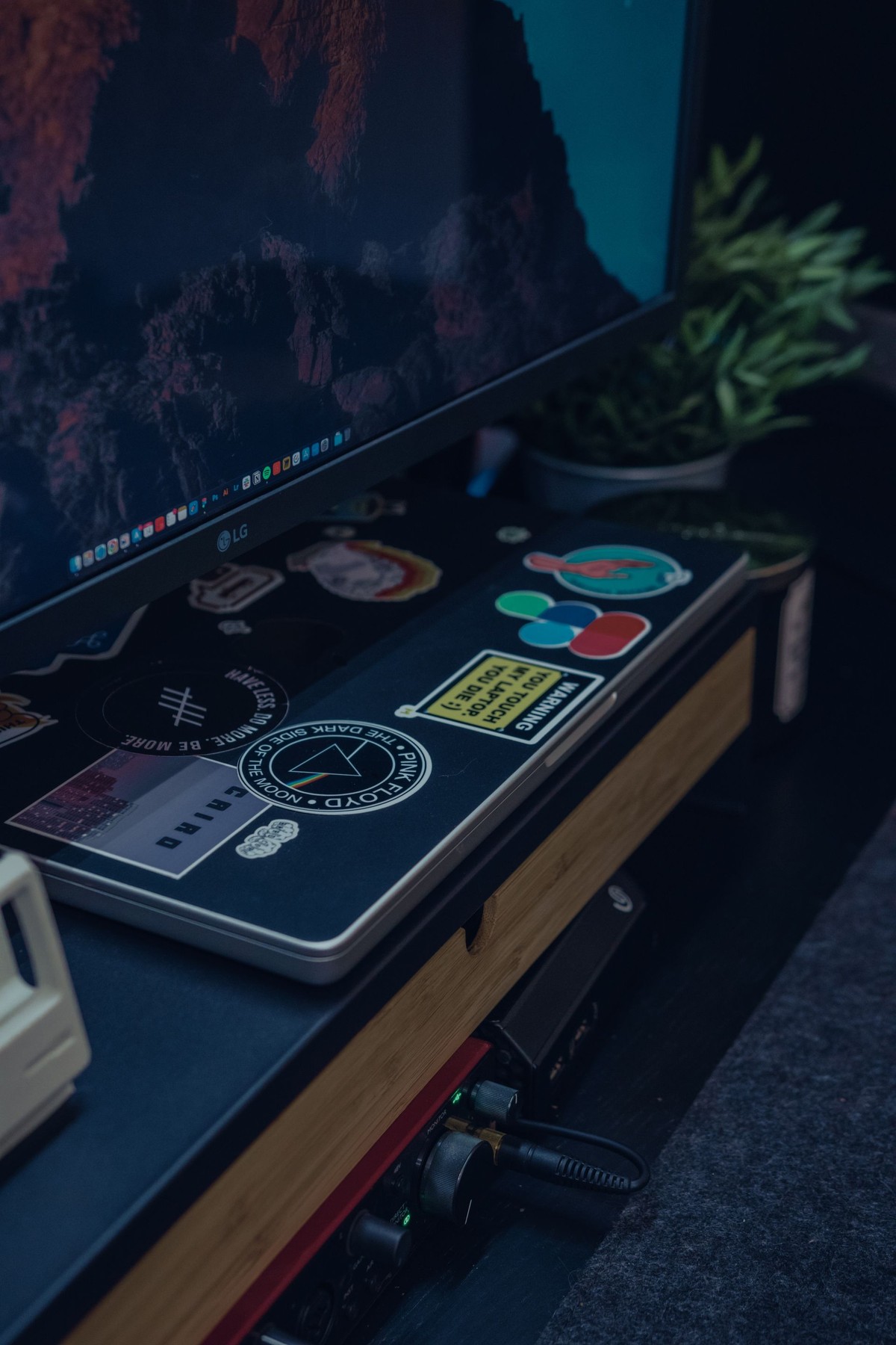 Sayed Essam's workspace — photo 9