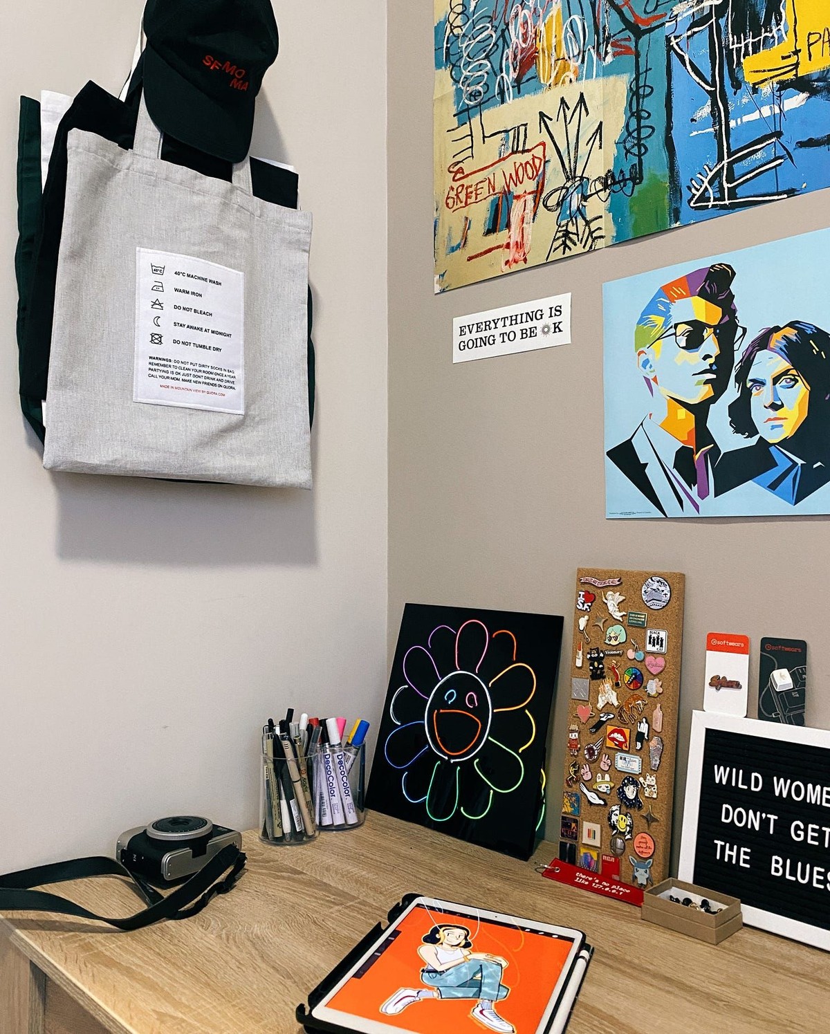 Ariel Lam's workspace — photo 3