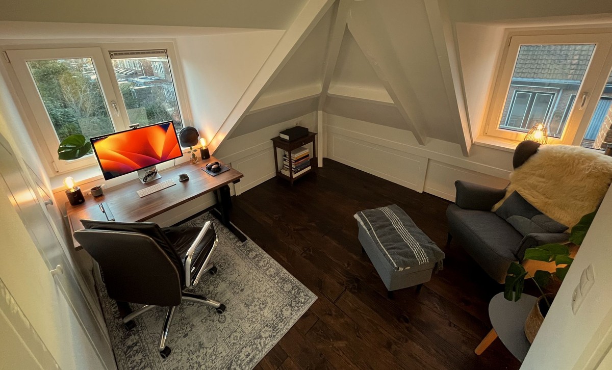 Wouter de Bres's workspace — photo 8