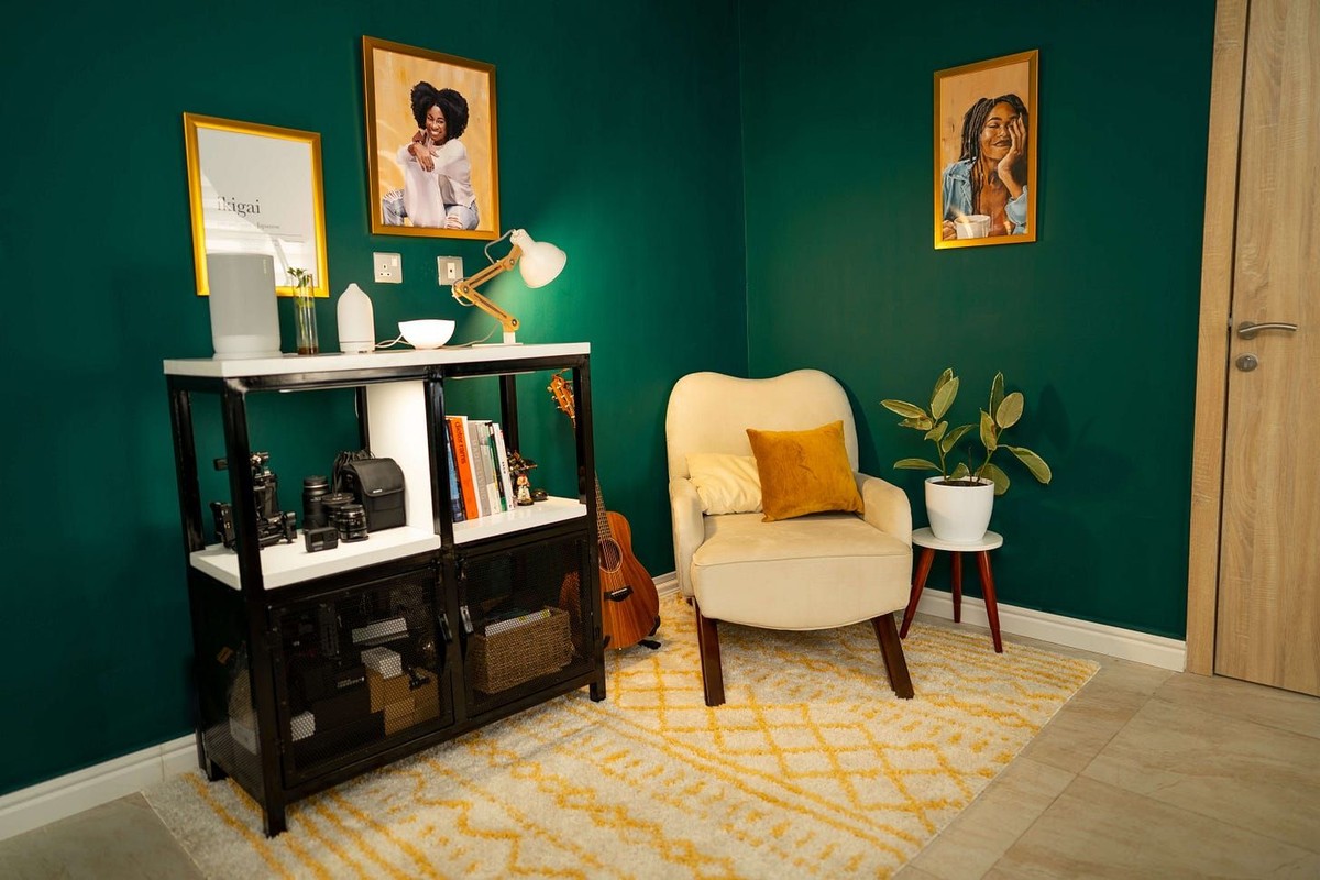 Ogeh Ezeonu's workspace — photo 7