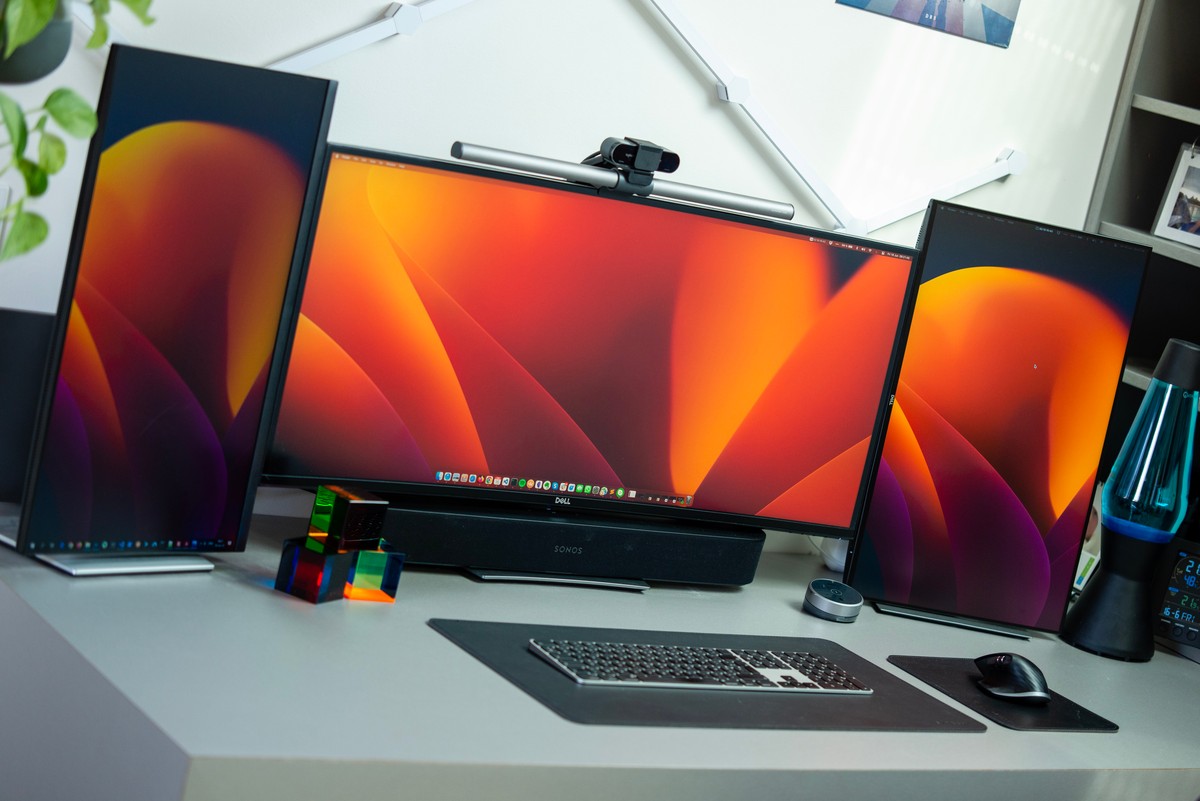 Romain Decker's workspace — photo 2