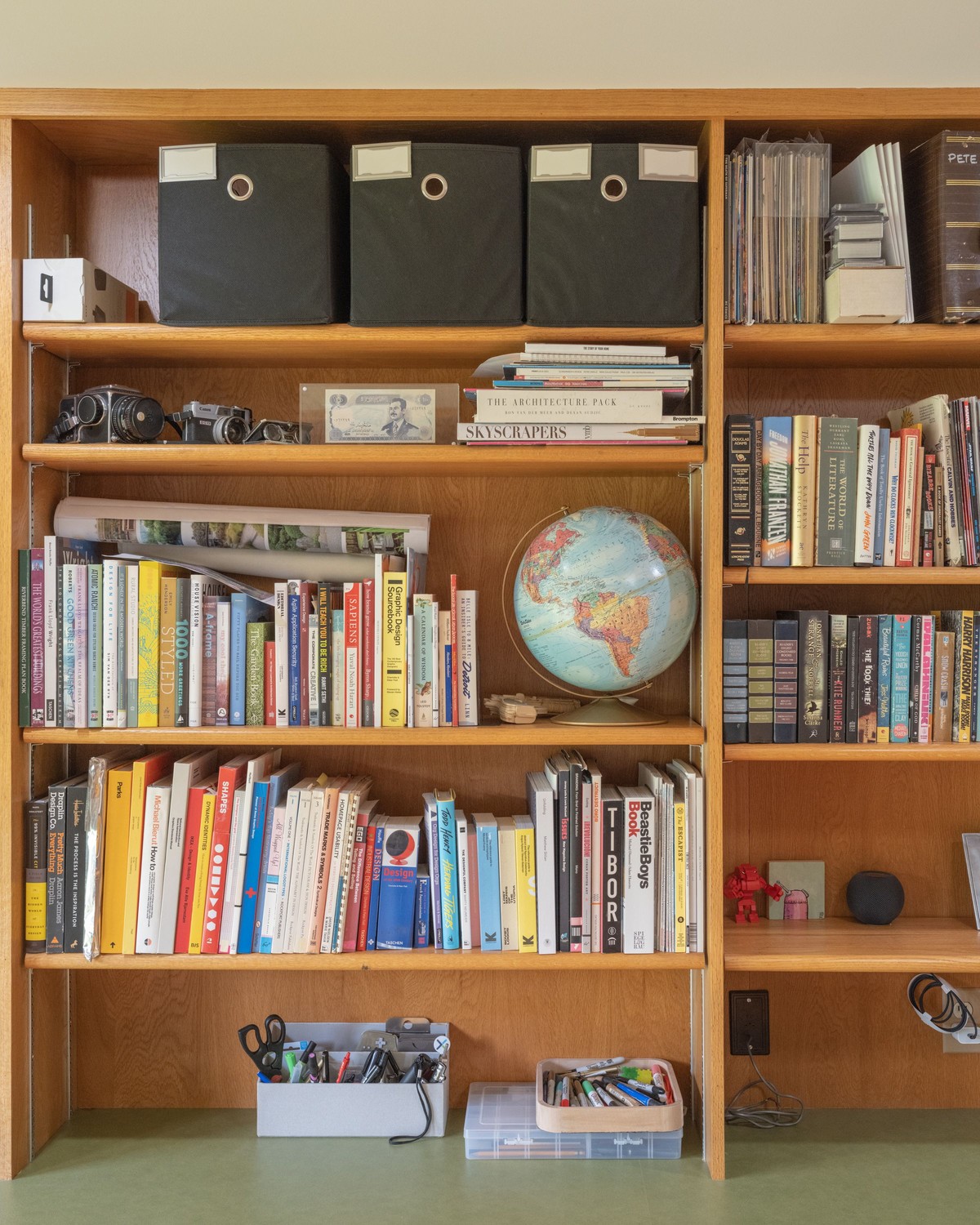 Peter Baker's workspace — photo 6