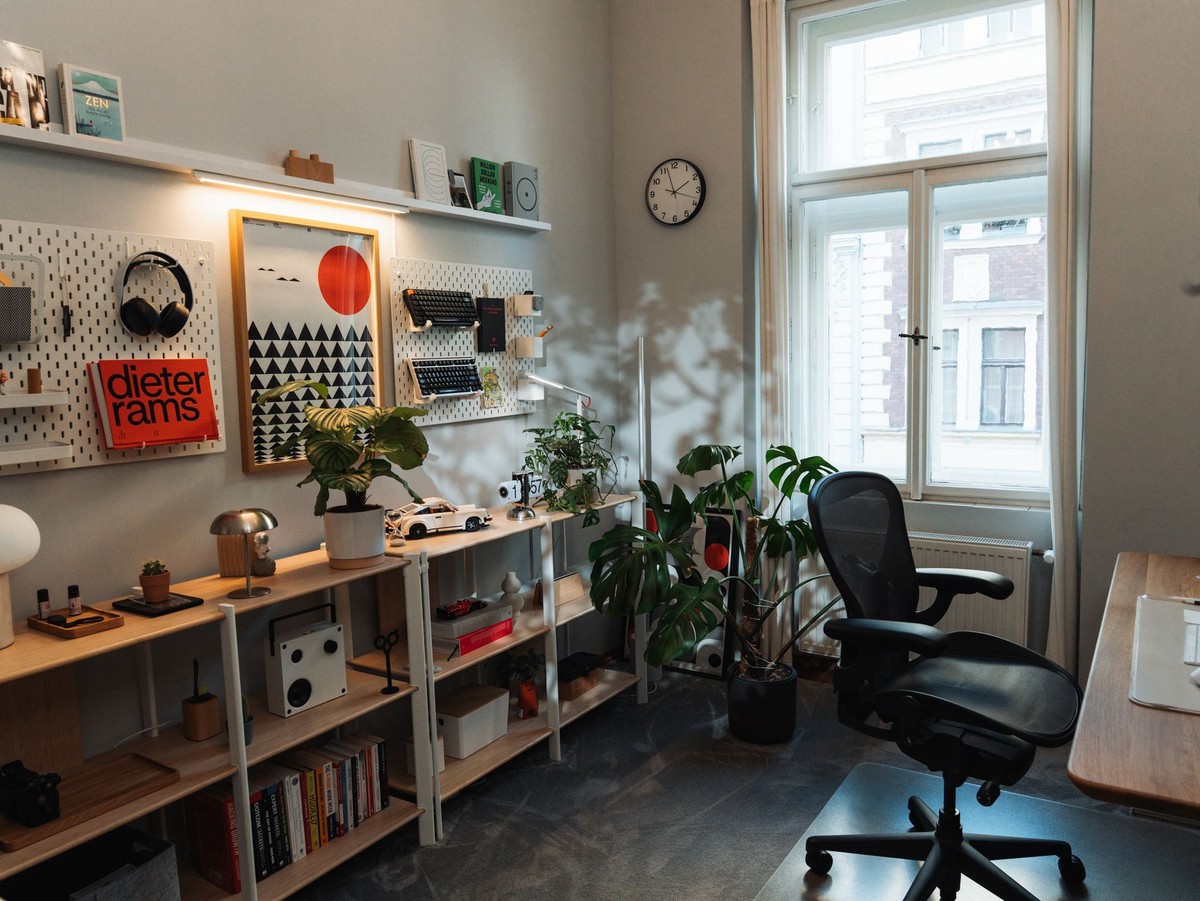 Faizur Rehman's workspace — photo 2