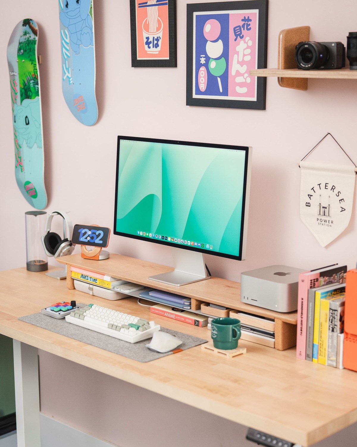 Tom Hitchins's workspace — photo 2