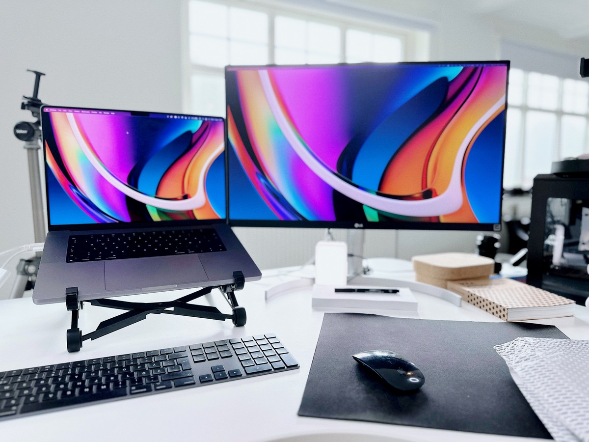 Linus Ekenstam's workspace — photo 5