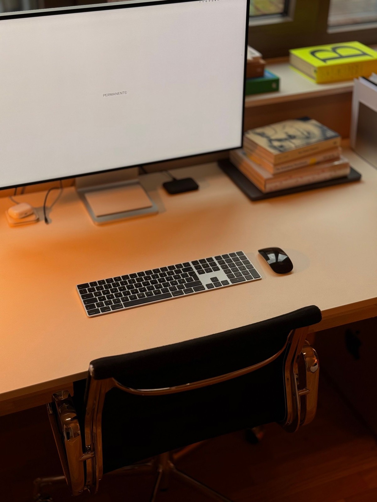 Niclas Ernst's workspace — photo 3