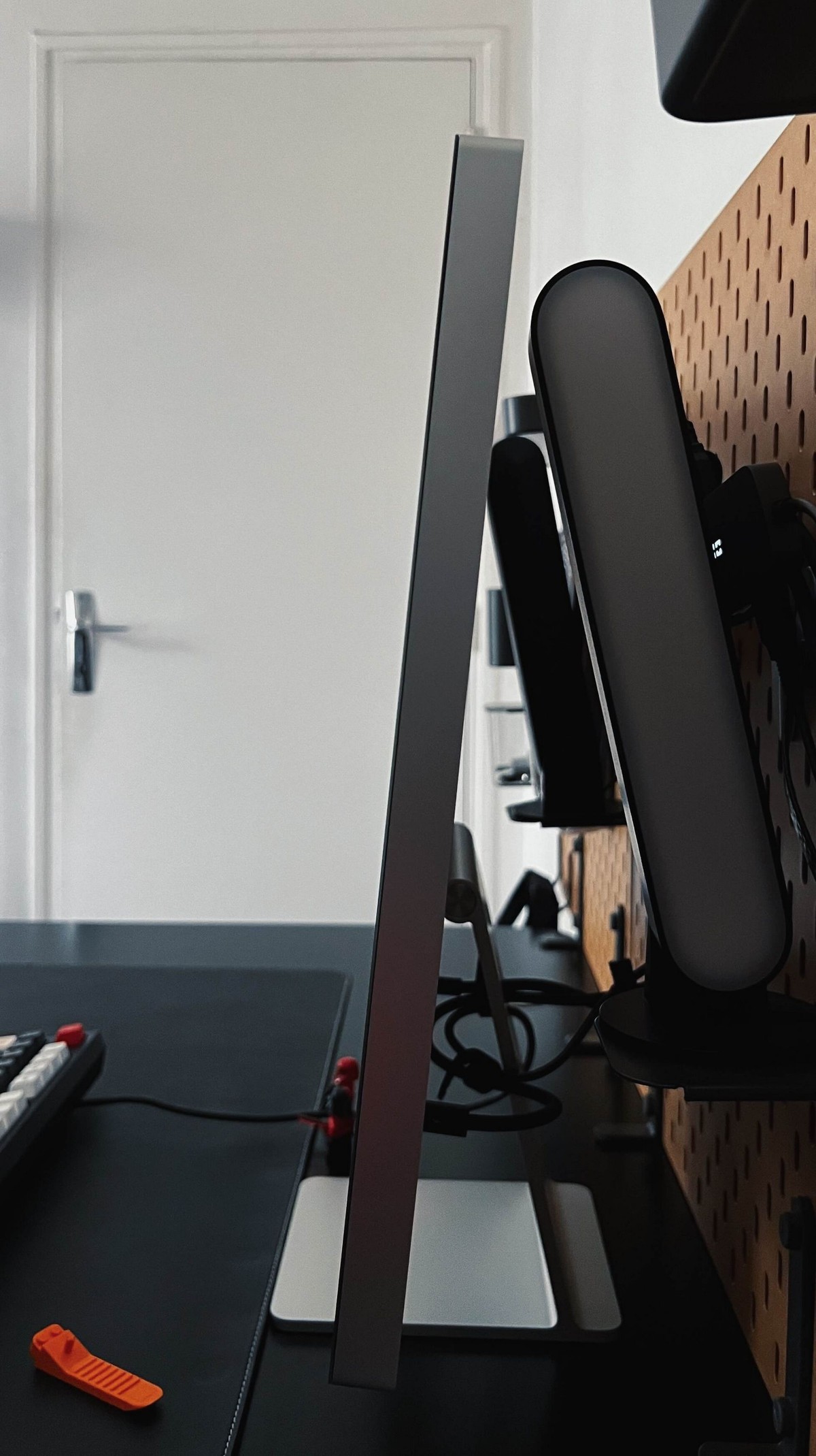 Yann-Edern Gillet's workspace — photo 3