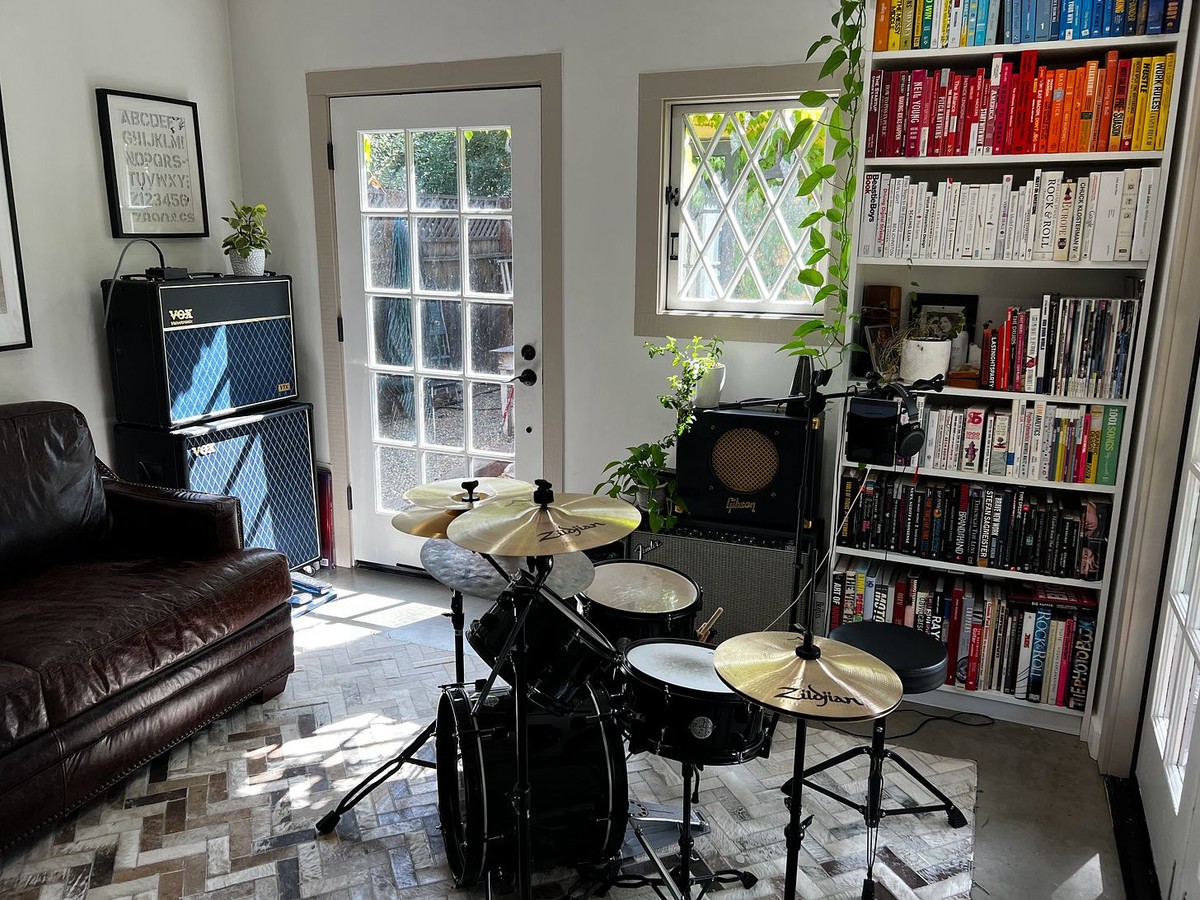 Zack Onisko's workspace — photo 3