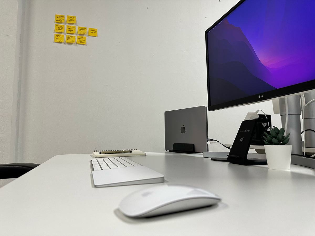 Mike Strives's workspace — photo 2