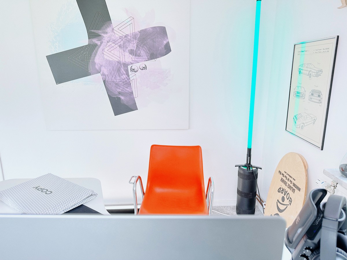 Linus Ekenstam's workspace — photo 6