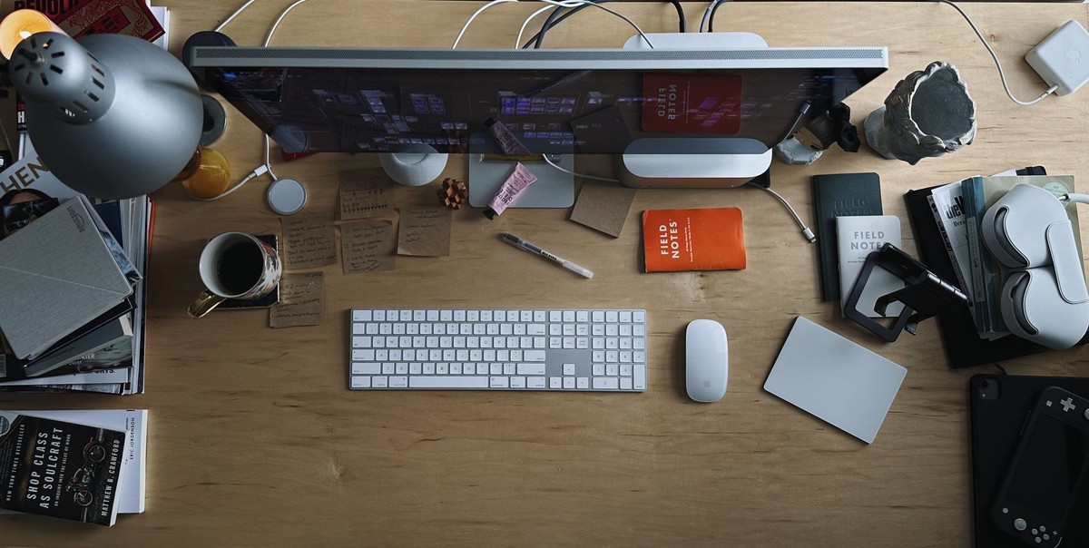 Alex Nicolai's workspace — photo 2