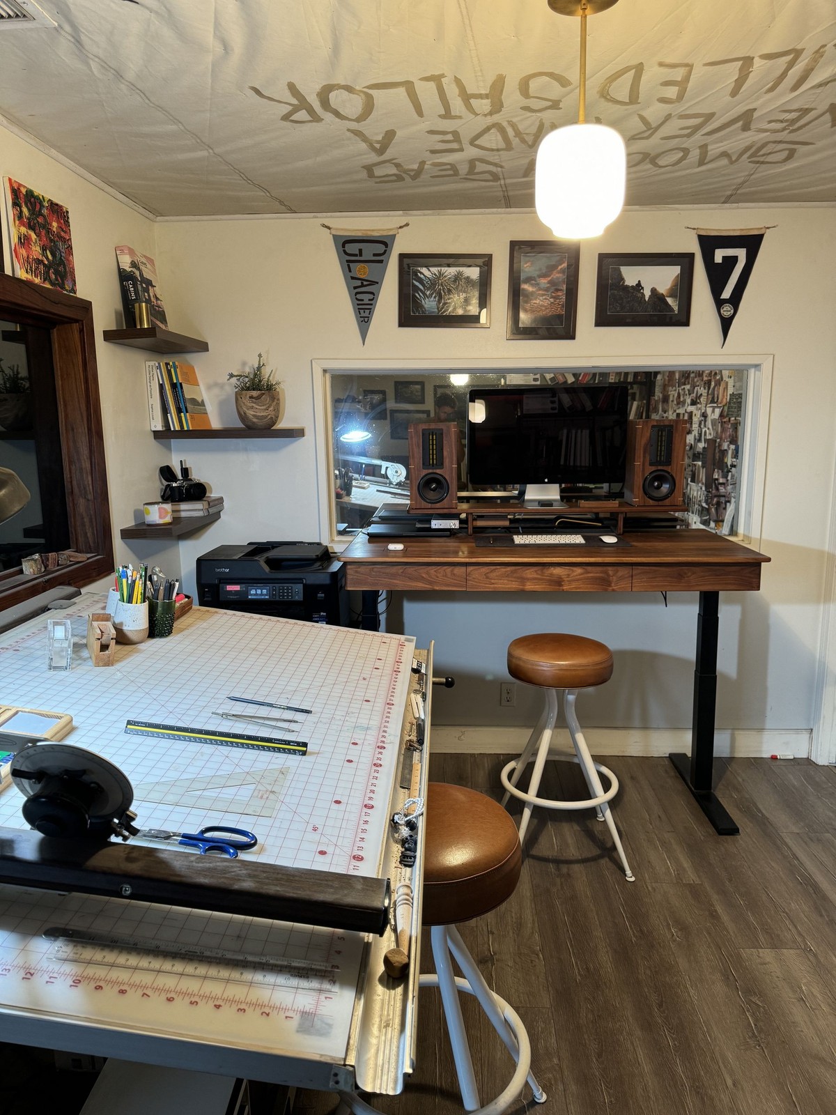 Sean Woolsey's workspace — photo 12