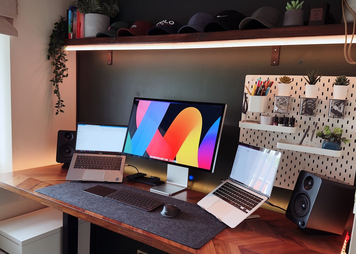 Hardeep Nagra's workspace
